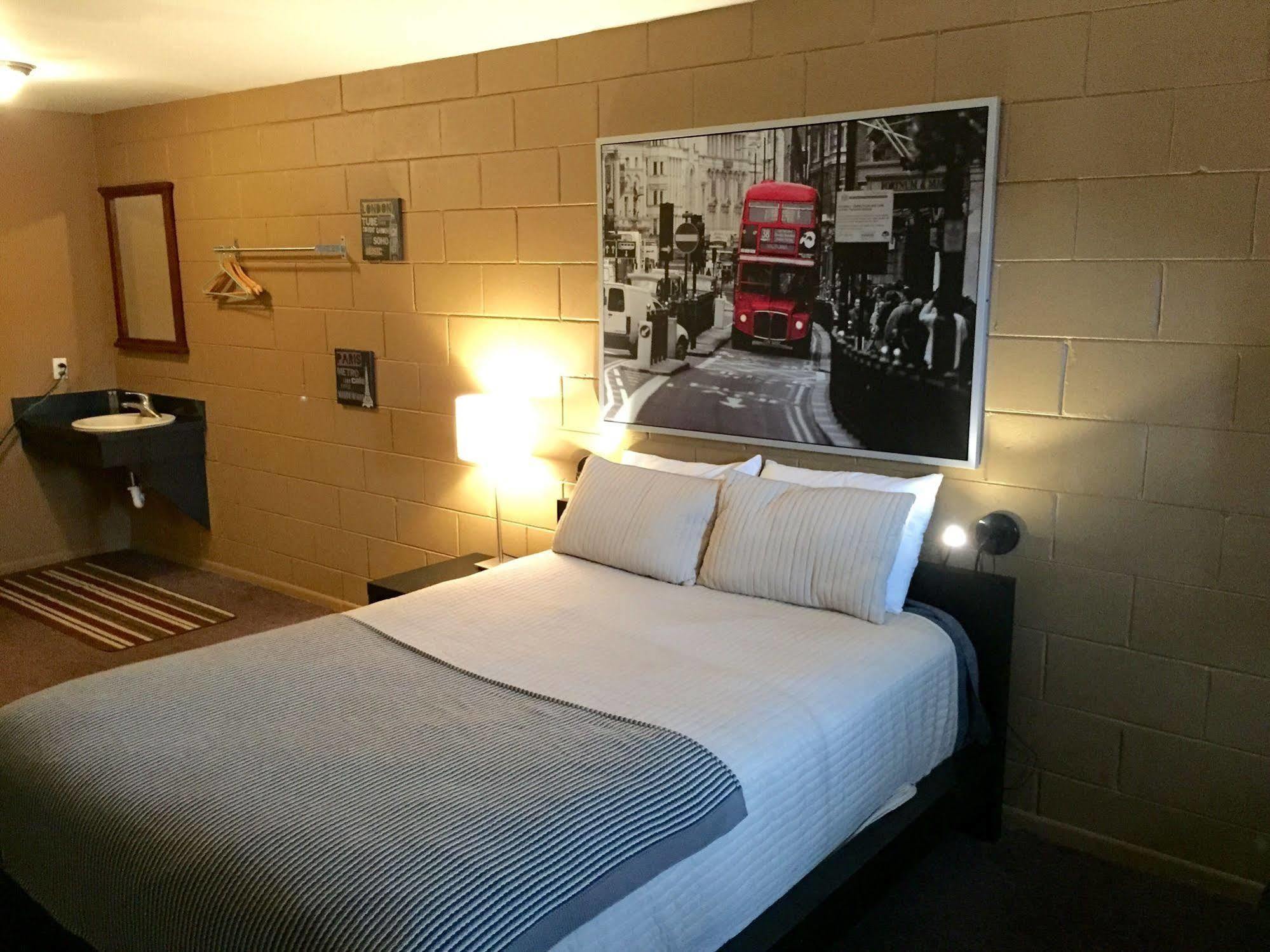 Three Rivers Motel Хомосасса Экстерьер фото